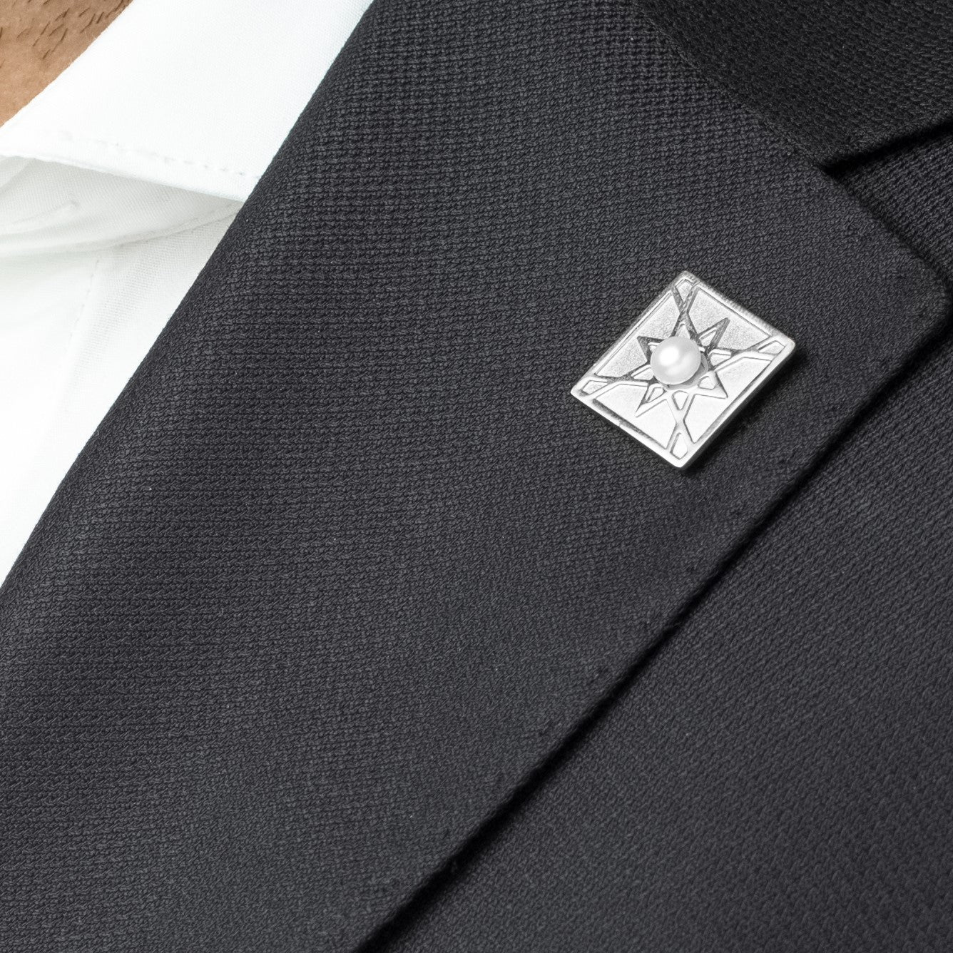 Natural Pearl Lapel Pins Natural Pearl Lapel Pins