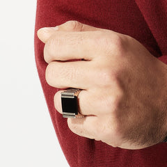 Black Square Ring Black Square Ring